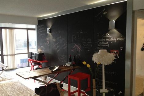Photo of property in 40 Maunganui Road, Mount Maunganui, 3116