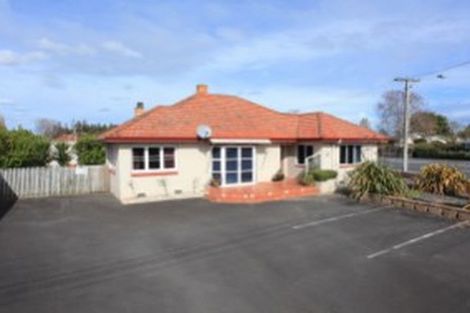 Photo of property in 37 Maeroa Road, Beerescourt, Hamilton, 3200