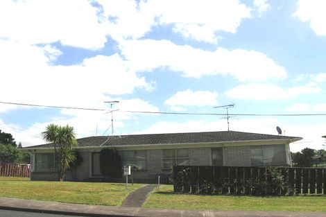 Photo of property in 1/166 Verbena Road, Birkdale, Auckland, 0626
