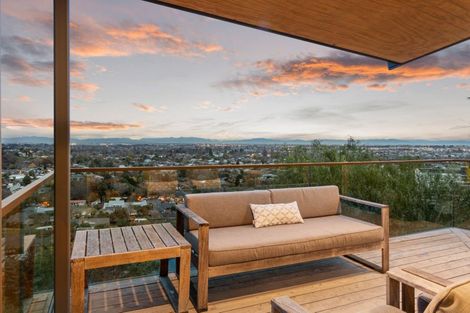 Photo of property in 22 Woodlau Rise, Huntsbury, Christchurch, 8022