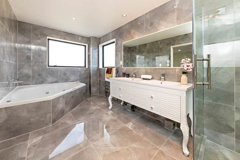 Photo of property in 50 Castlebane Drive, Flat Bush, Auckland, 2019