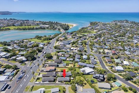 Photo of property in 1/213 Hibiscus Coast Highway, Red Beach, 0932