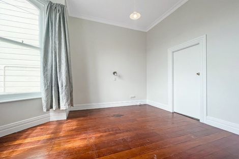 Photo of property in 250 Adelaide Road, Newtown, Wellington, 6021