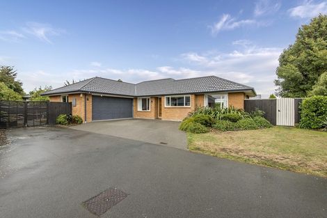 Photo of property in 2 Magnolia Lane, St Albans, Christchurch, 8052