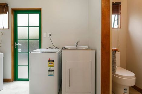 Photo of property in 122 Taupo View Road, Taupo, 3330