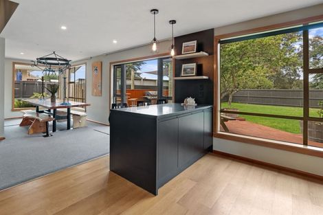 Photo of property in 197 Springs Road, Hornby, Christchurch, 8042