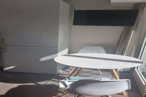 Photo of property in The Peak Apartments, 1001/170 Taranaki Street, Te Aro, Wellington, 6011