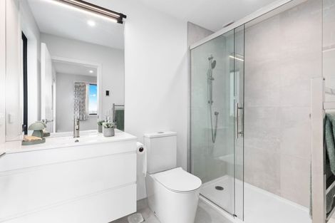 Photo of property in 2b Kaiaho Close, Aotea, Porirua, 5024