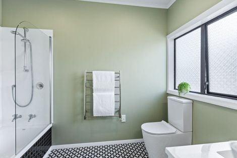 Photo of property in 3 Huia Road, Raumati Beach, Paraparaumu, 5032