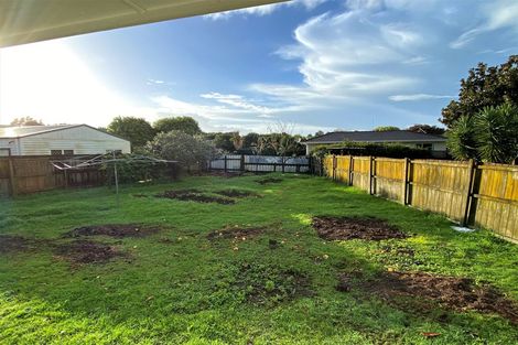 Photo of property in 1 Totara Street, Waiuku, 2123