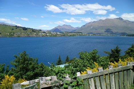 Photo of property in 34 Golden Terrace, Queenstown, 9300