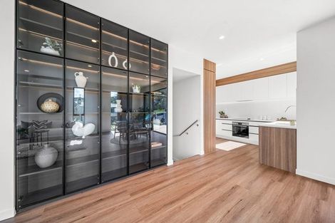 Photo of property in 33c Saint Peters Street, Northcote, Auckland, 0627