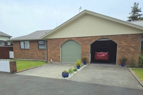 Photo of property in 9a Mill Street, Westport, 7825