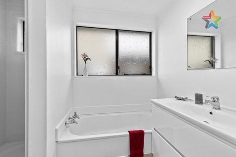 Photo of property in 9a Birdwood Road, Waterloo, Lower Hutt, 5011