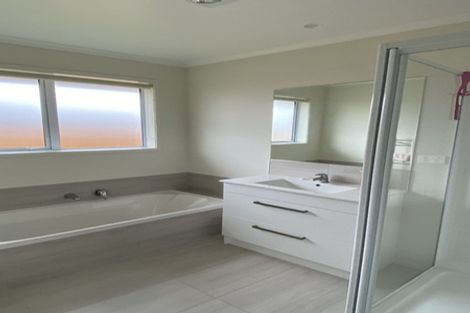 Photo of property in 1 Okari Lane, Te Kamo, Whangarei, 0112