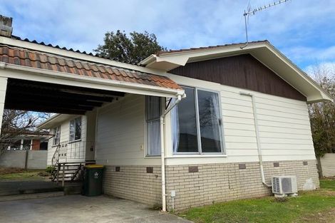 Photo of property in 2/48 Archmillen Avenue, Pakuranga Heights, Auckland, 2010