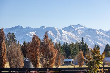 Photo of property in 14 Little Orchard Way, Wanaka, 9382