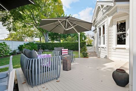Photo of property in 33 Naylor Street, Hamilton East, Hamilton, 3216