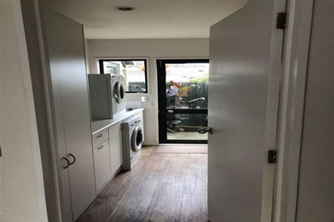 Photo of property in 165 Peverel Street, Riccarton, Christchurch, 8041