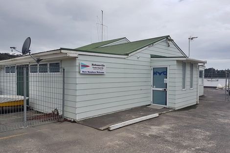 Photo of property in 254 Hobsonville Point Road, Hobsonville, Auckland, 0616