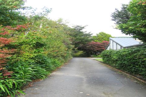 Photo of property in 10 Freemans Way, Pinehaven, Upper Hutt, 5019