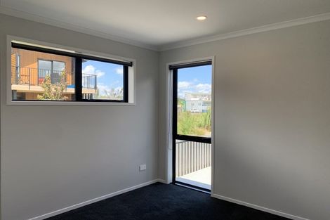 Photo of property in 2 Honowai Street, Kumeu, 0810