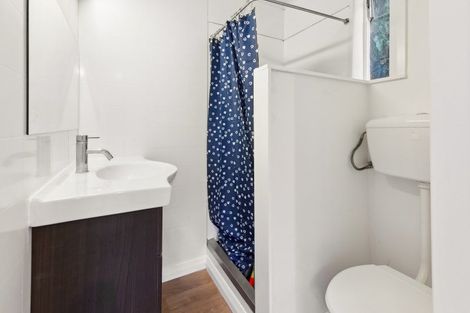 Photo of property in 6 Governor Road, Northland, Wellington, 6012