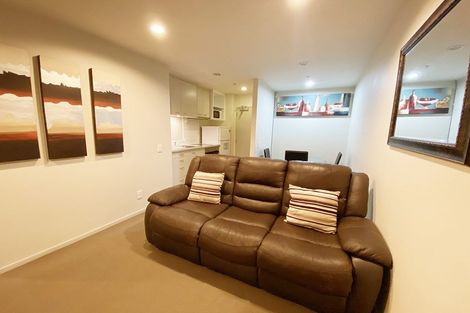 Photo of property in 205/17 Osterley Way, Manukau, Auckland, 2104