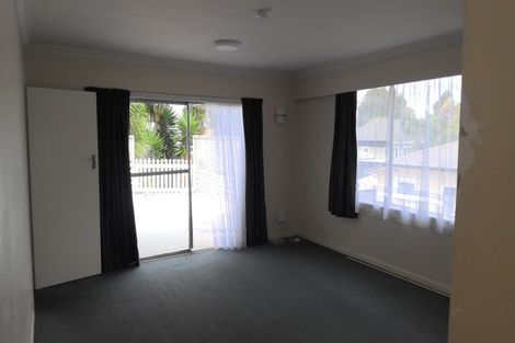 Photo of property in 53 Great South Road, Papakura, 2110
