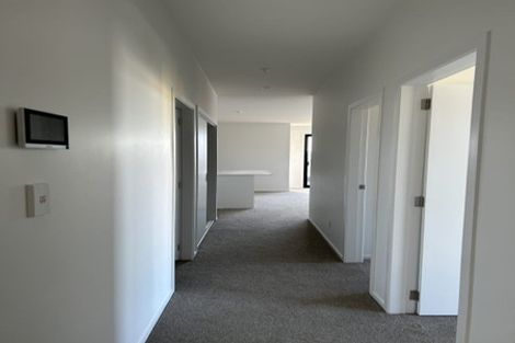 Photo of property in 304/2u Onepu Road, Kilbirnie, Wellington, 6022