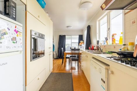 Photo of property in 90 Friedlanders Road, Manurewa, Auckland, 2102