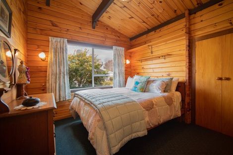 Photo of property in 42 Riverlaw Terrace, Saint Martins, Christchurch, 8022