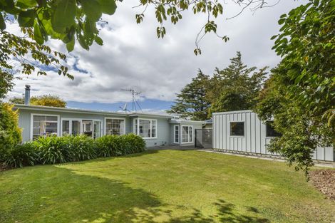 Photo of property in 15 Collingwood Street, Hokowhitu, Palmerston North, 4410