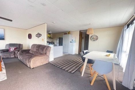 Photo of property in 7 Kearney Place, Massey, Auckland, 0614