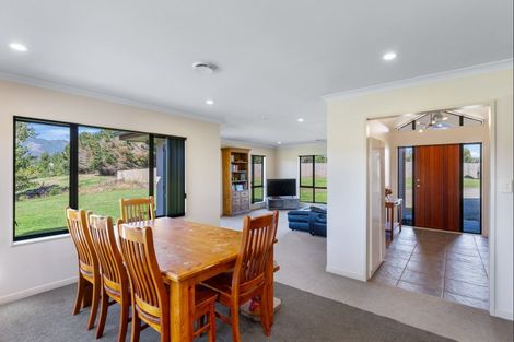 Photo of property in 69 Stafford Street, Shannon, 4821