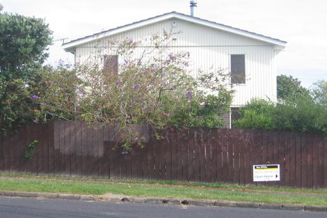 Photo of property in 3/90 Lynwood Road, New Lynn, Auckland, 0600