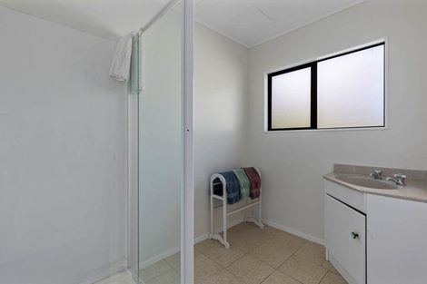 Photo of property in 10 Lascelles Drive, Dairy Flat, Albany, 0794