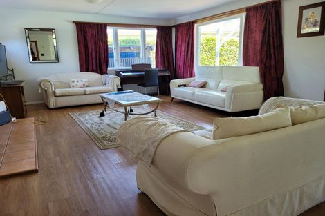 Photo of property in 98 Cole Street, Masterton, 5810