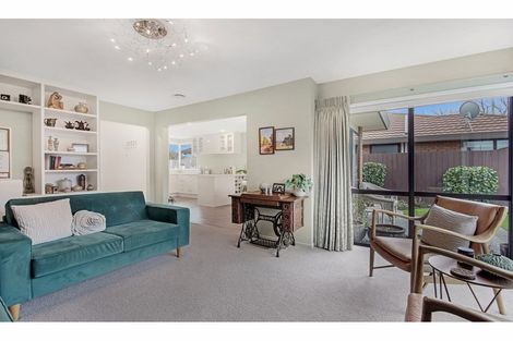 Photo of property in 147a Hawthornden Road, Avonhead, Christchurch, 8042