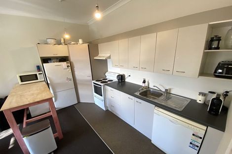 Photo of property in 11 Salisbury Terrace, Mount Cook, Wellington, 6021