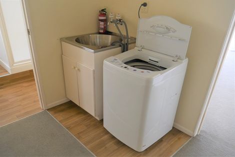 Photo of property in 16 Orewa Heights Crescent, Orewa, 0931