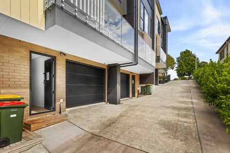 Photo of property in 4/53 Drake Street, Howick, Auckland, 2014