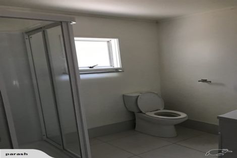 Photo of property in 2 Miro Street, New Lynn, Auckland, 0600