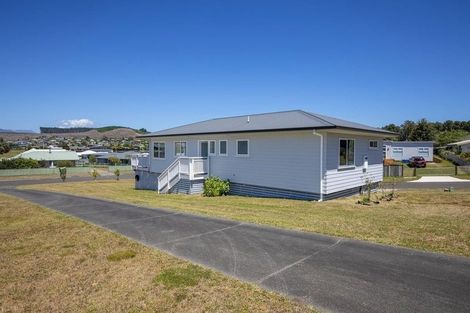 Photo of property in 2 Wai Kite Kite Place, Motuoapa, 3382