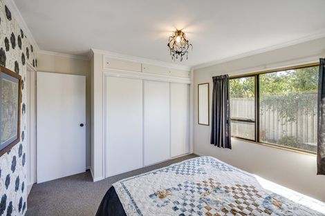 Photo of property in 4/5 Forward Street, Greenmeadows, Napier, 4112