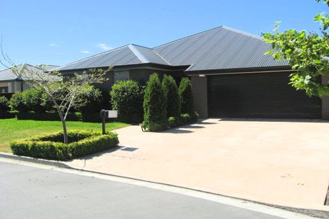 Photo of property in 5 Limes Avenue, Parklands, Christchurch, 8083