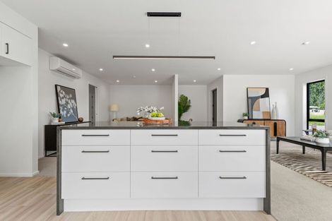 Photo of property in 30 Georgina Street, Marshland, Christchurch, 8083