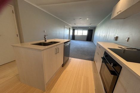 Photo of property in 277 Maunganui Road, Mount Maunganui, 3116
