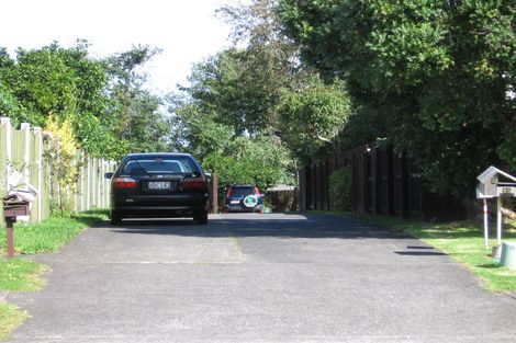 Photo of property in 2/25 Butley Drive, Farm Cove, Auckland, 2012