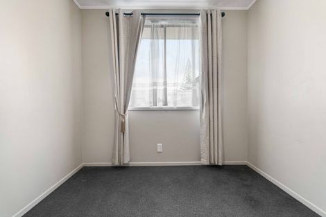 Photo of property in 2 Muir Avenue, Mangere Bridge, Auckland, 2022